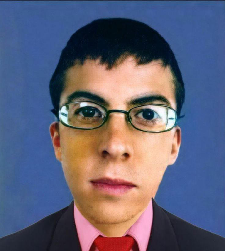 идиот какойто